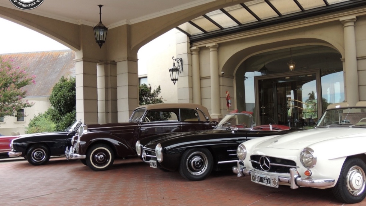Conmemoración 140 años de Mercedes Benz